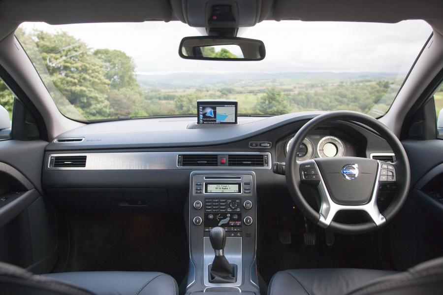  Volvo XC70 2010 года  (фото 2 из 58)